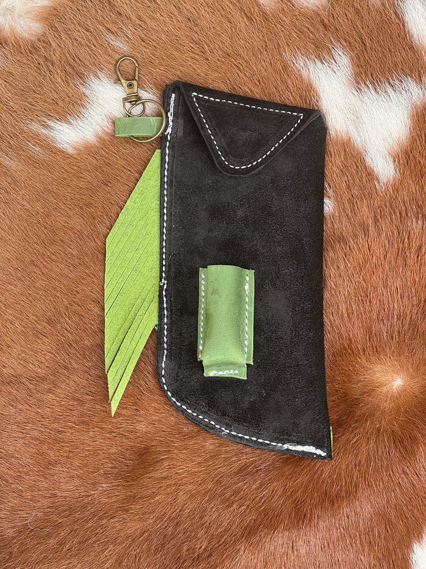Chap-Stick Sunglass Holder Green & Black