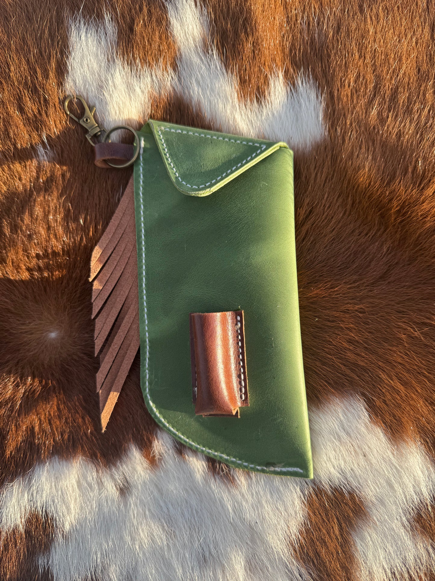 Chap-Stick Sunglass Holder Green & Brown