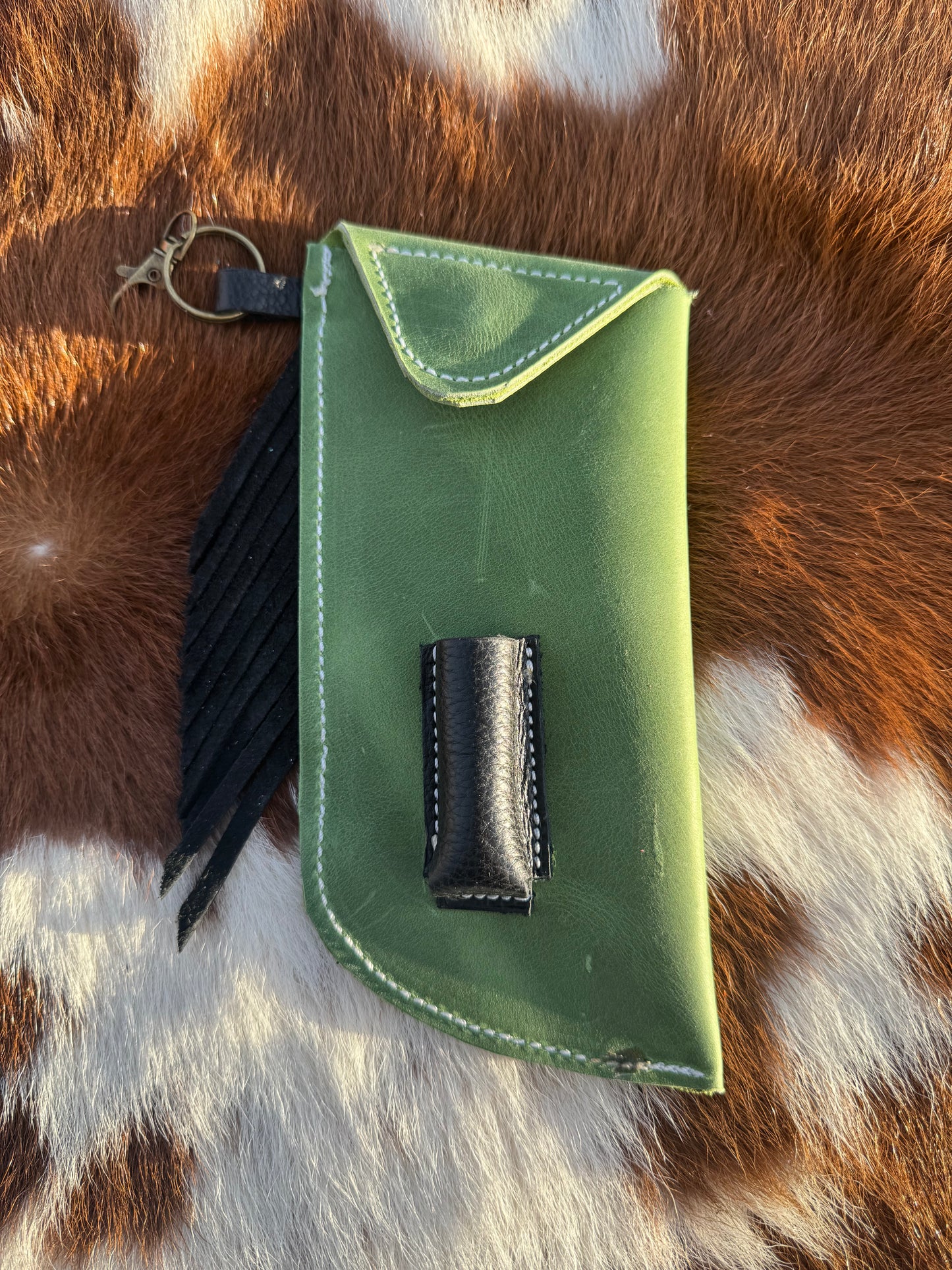 Chap-Stick Sunglass Holder Green & Black