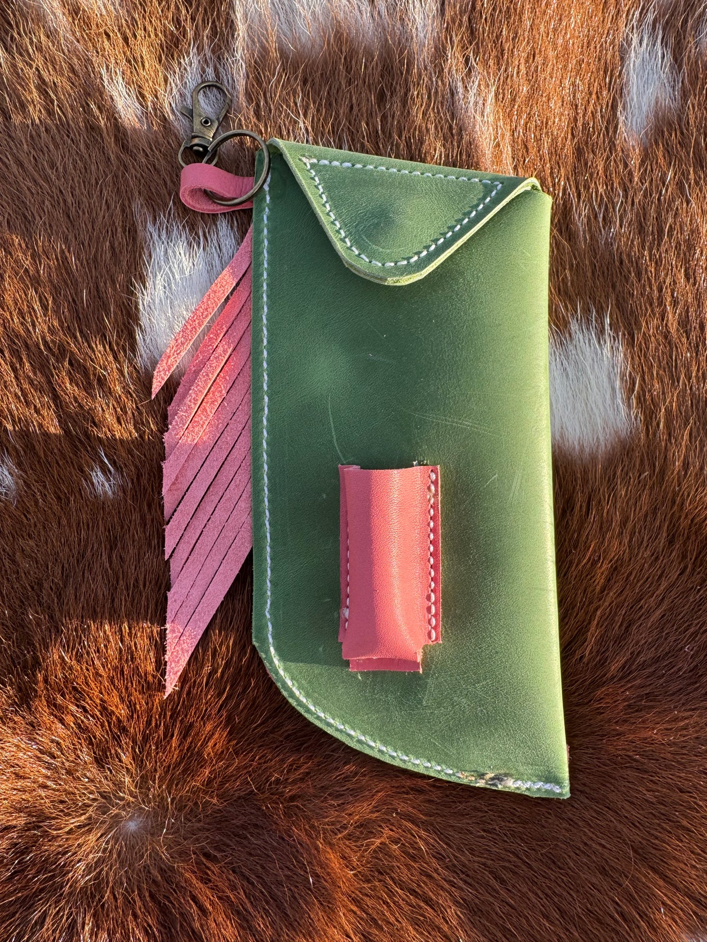 Chap-Stick Sunglass Holder Green & Salmon