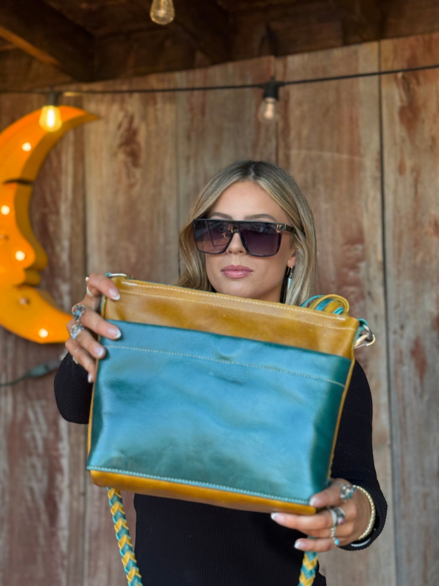 Sunny purse