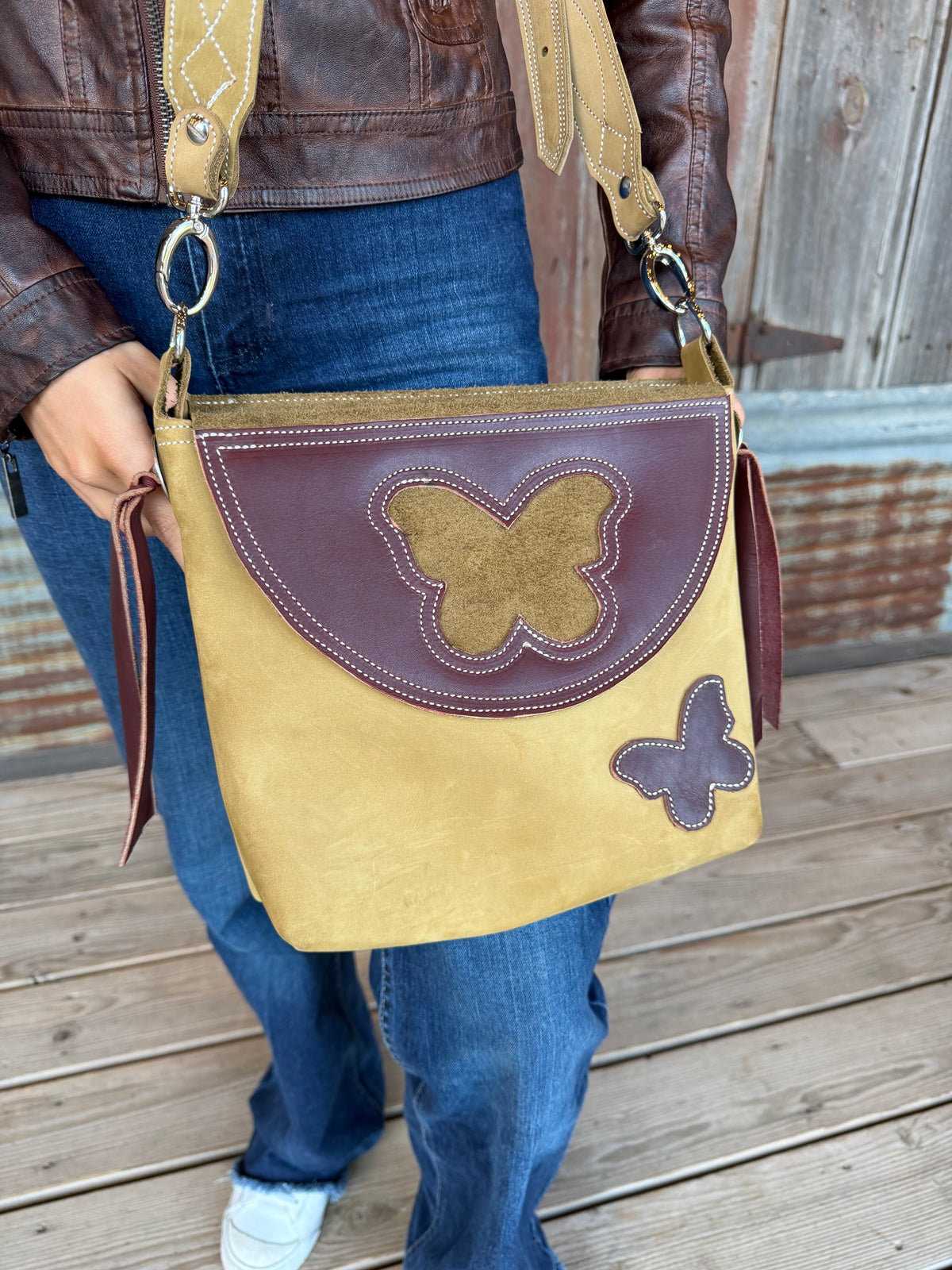 Pistachio and Wine Purse