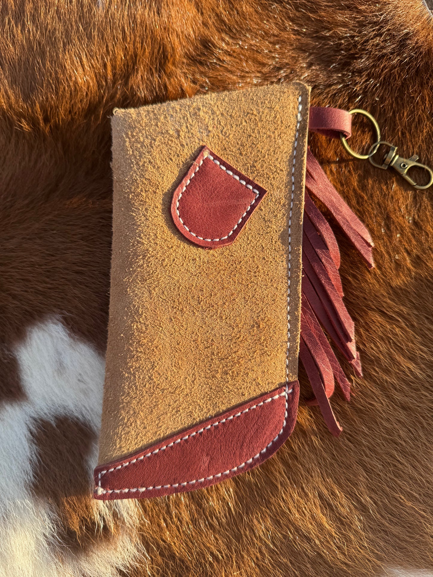 Chap-Stick Sunglass Holder Peanut & Maroon